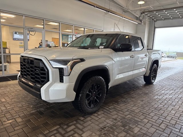 2024 Toyota Tundra Limited photo 2