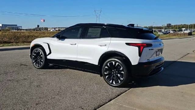 2026 Chevrolet Blazer EV RS - Photo 6