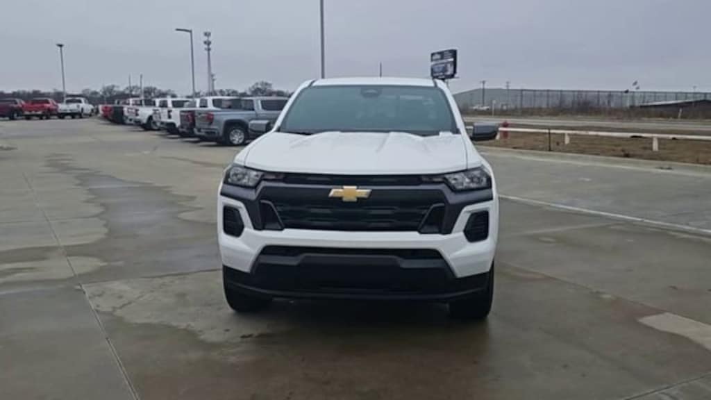 New 2025 Chevrolet Colorado WT/LT Truck