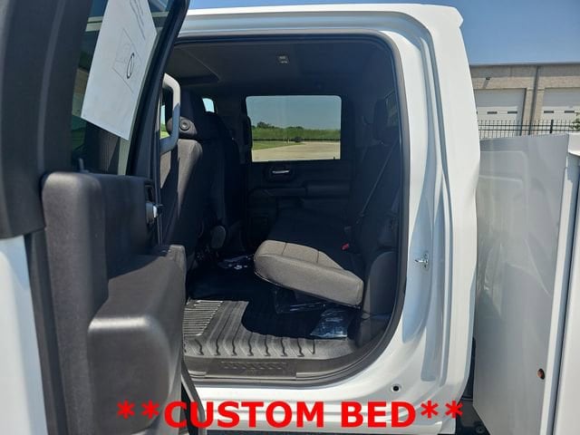 2025 Chevrolet Silverado 3500 HD Work Truck - Photo 23