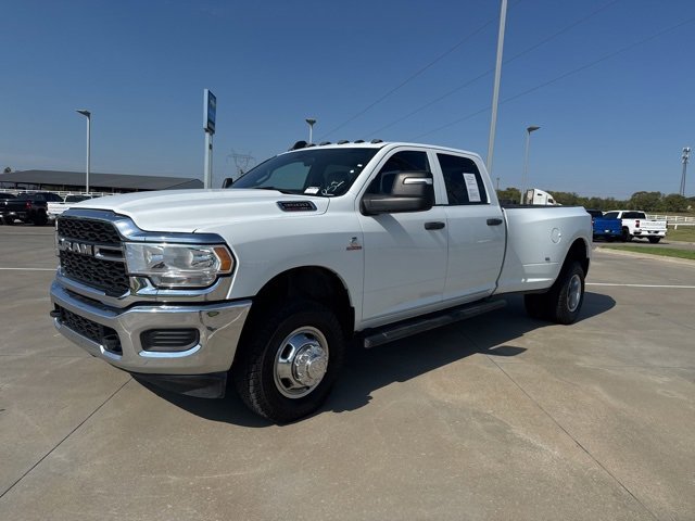2024 Ram 3500 Tradesman photo 2