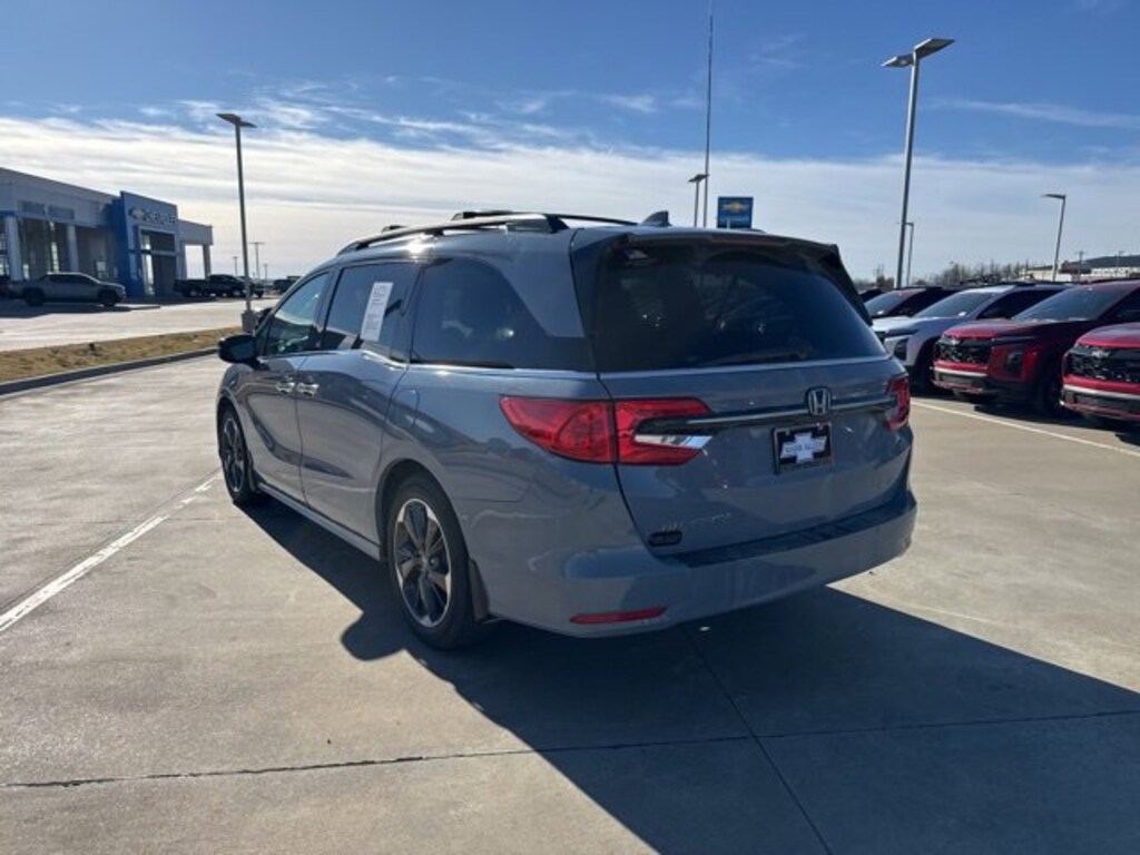 Used 2023 Honda Odyssey Elite Van