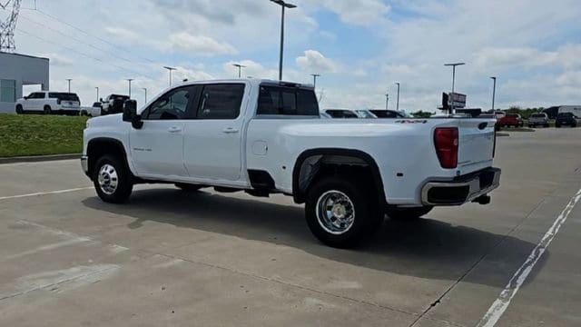2026 Chevrolet Silverado 3500 HD LT - Photo 6