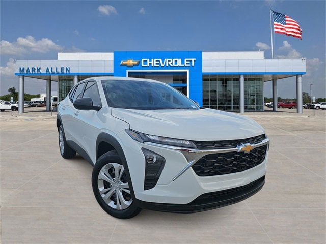 2026 Chevrolet Trax LS's photo