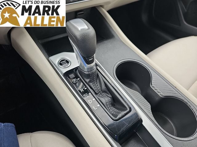 2025 Nissan Altima SV - Photo 15