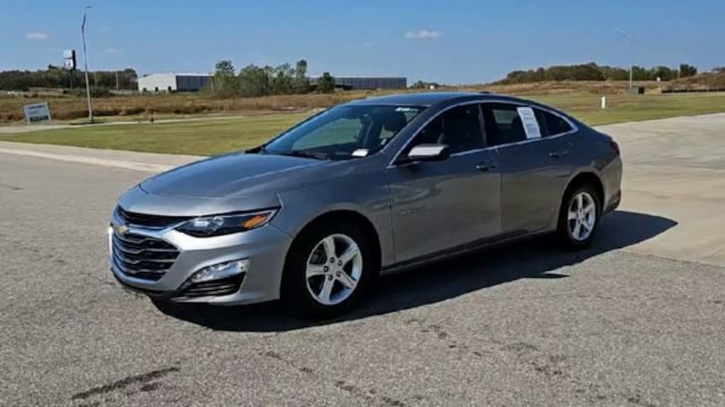 Used 2024 Chevrolet Malibu 1LT Sedan