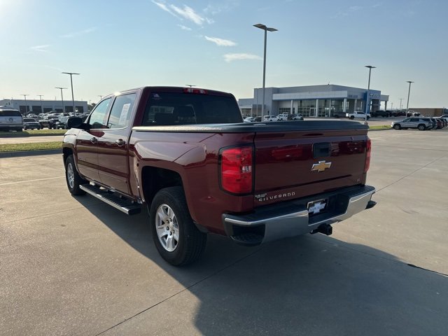2017 Chevrolet Silverado 1500 LT photo 3