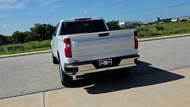 2026 Chevrolet Silverado 1500 LTZ - Photo 7