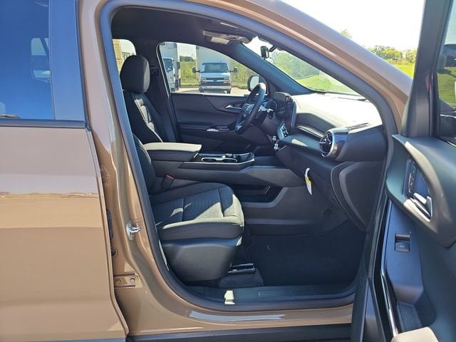 2027 Chevrolet Equinox LT - Photo 28