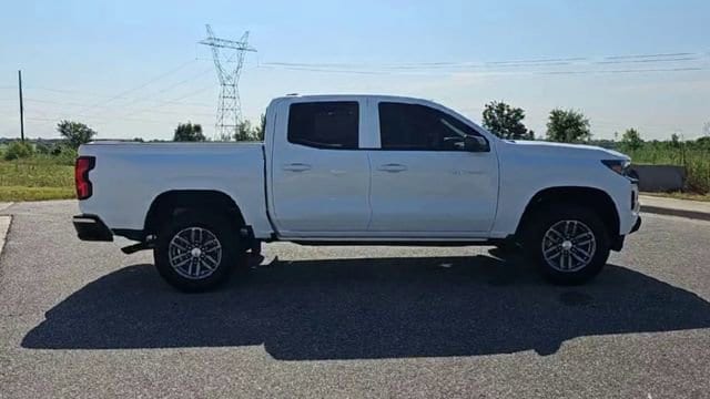 2026 Chevrolet Colorado LT - Photo 9