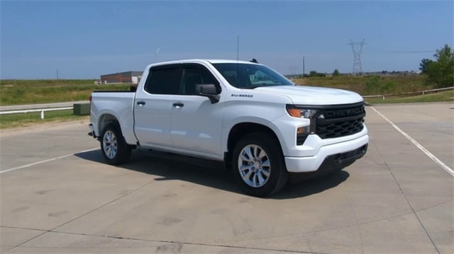 Used 2022 Chevrolet Silverado 1500 Custom with VIN 1GCPABEK4NZ554601 for sale in Glenpool, OK