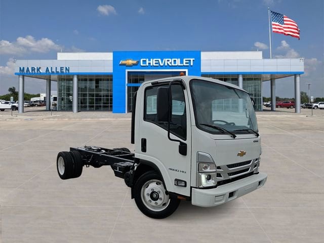 2024 Chevrolet Low Cab Forward 4500 Gas 176" WB Regular Cab's photo