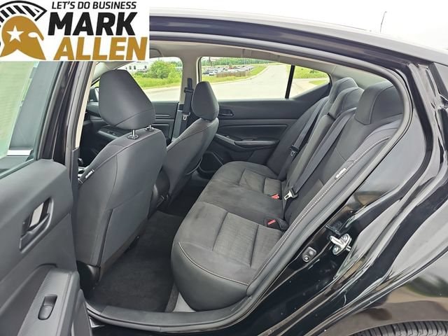 2025 Nissan Altima SV - Photo 24