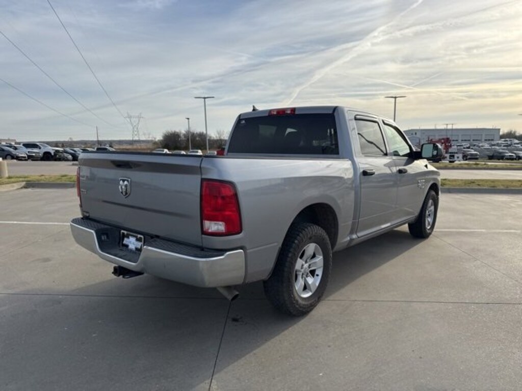 Used 2022 Ram 1500 Classic SLT Truck Crew Cab