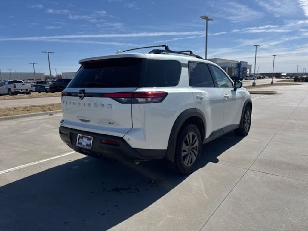 Used 2023 Nissan Pathfinder SV SUV
