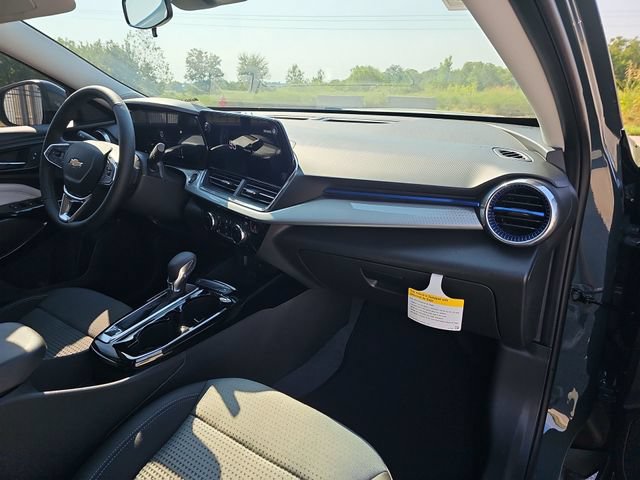 2026 Chevrolet Trax LT - Photo 28