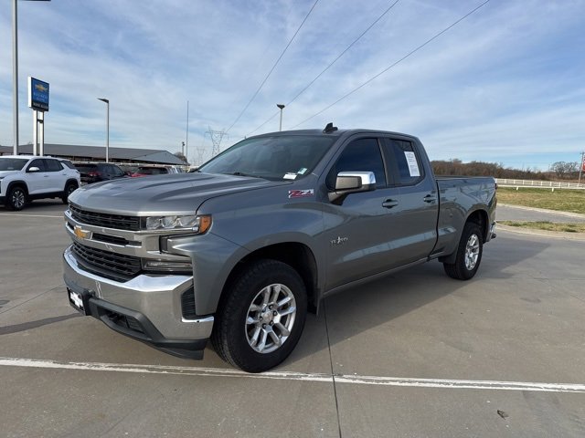 2019 Chevrolet Silverado 1500 LT Texas Edition photo 2