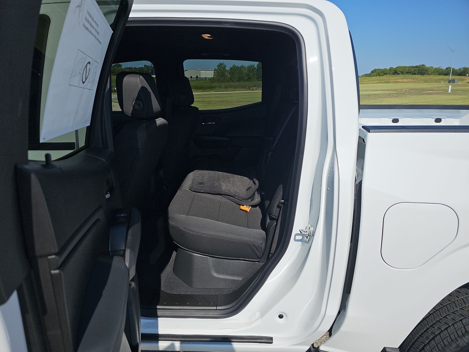 2026 Chevrolet Colorado LT - Photo 84