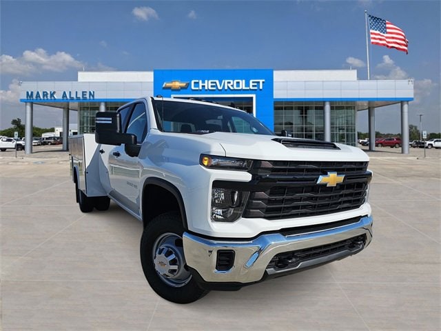 2025 Chevrolet Silverado 3500HD Work Truck's photo