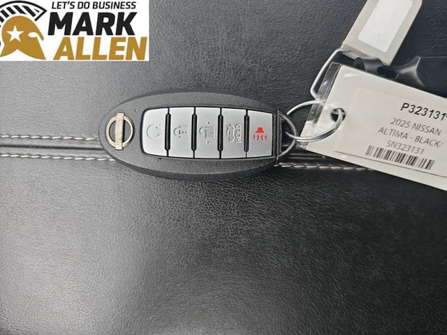 2025 Nissan Altima SV - Photo 34