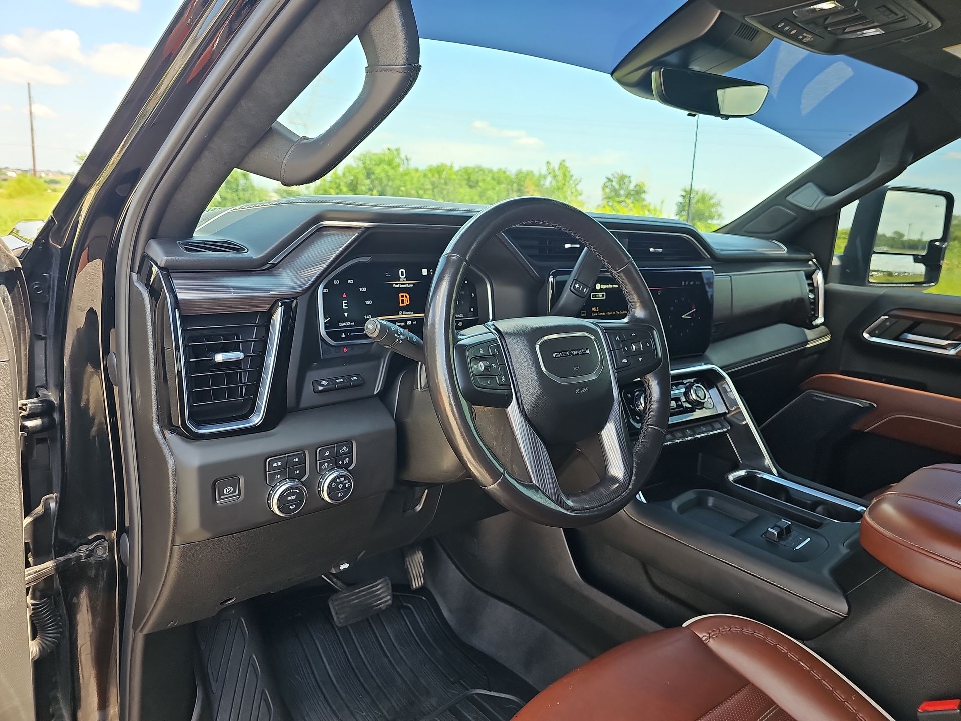 2024 GMC Sierra 2500HD Denali Ultimate - Photo 45