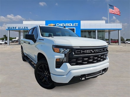 2026 Chevrolet Silverado 1500 Custom Truck