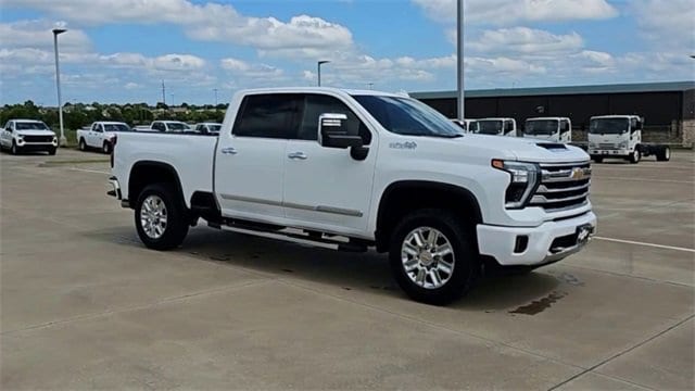 Used 2024 Chevrolet Silverado 2500HD High Country with VIN 1GC4YREY4RF271179 for sale in Glenpool, OK