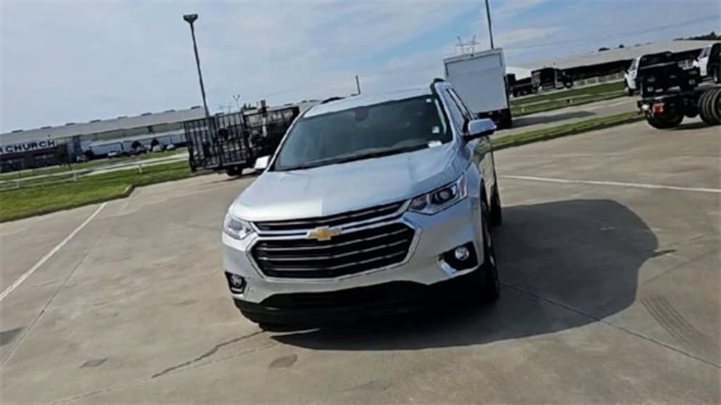Used 2020 Chevrolet Traverse LT Leather SUV