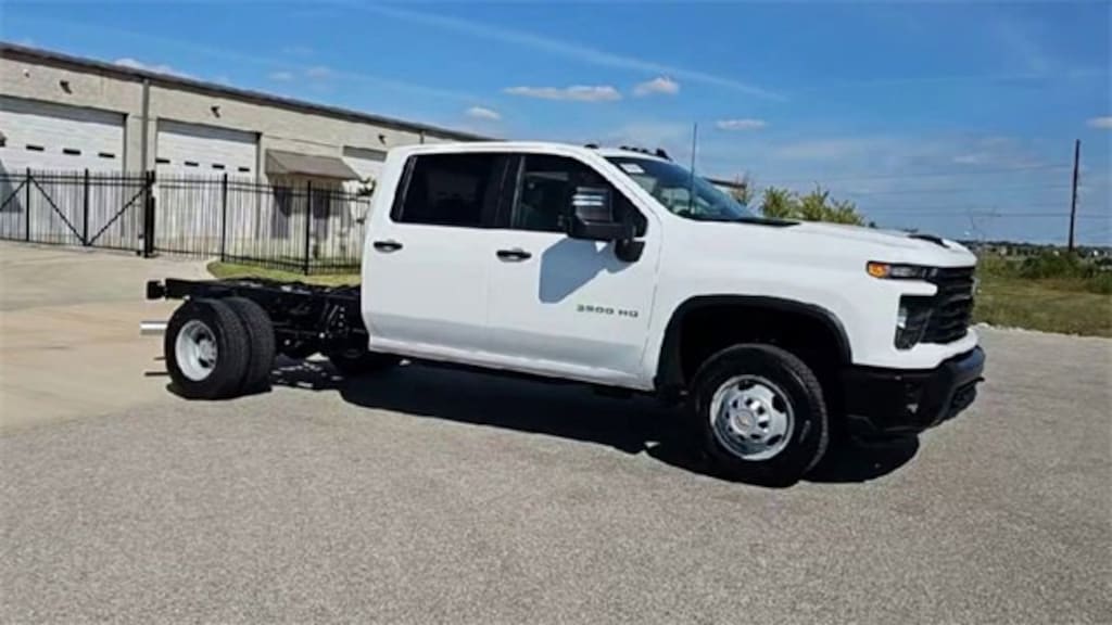 New 2026 Chevrolet Silverado 3500 HD Chassis Cab Work Truck Truck