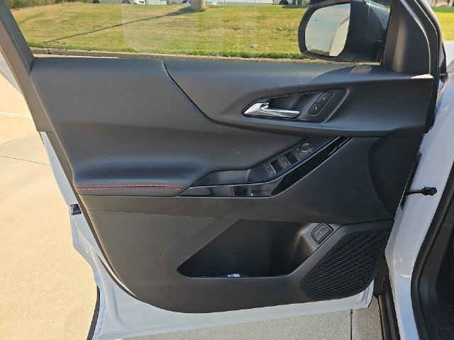 2027 Chevrolet Equinox RS - Photo 21