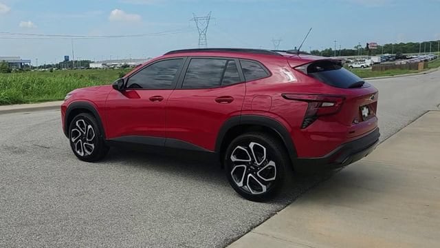 2026 Chevrolet Trax RS - Photo 6