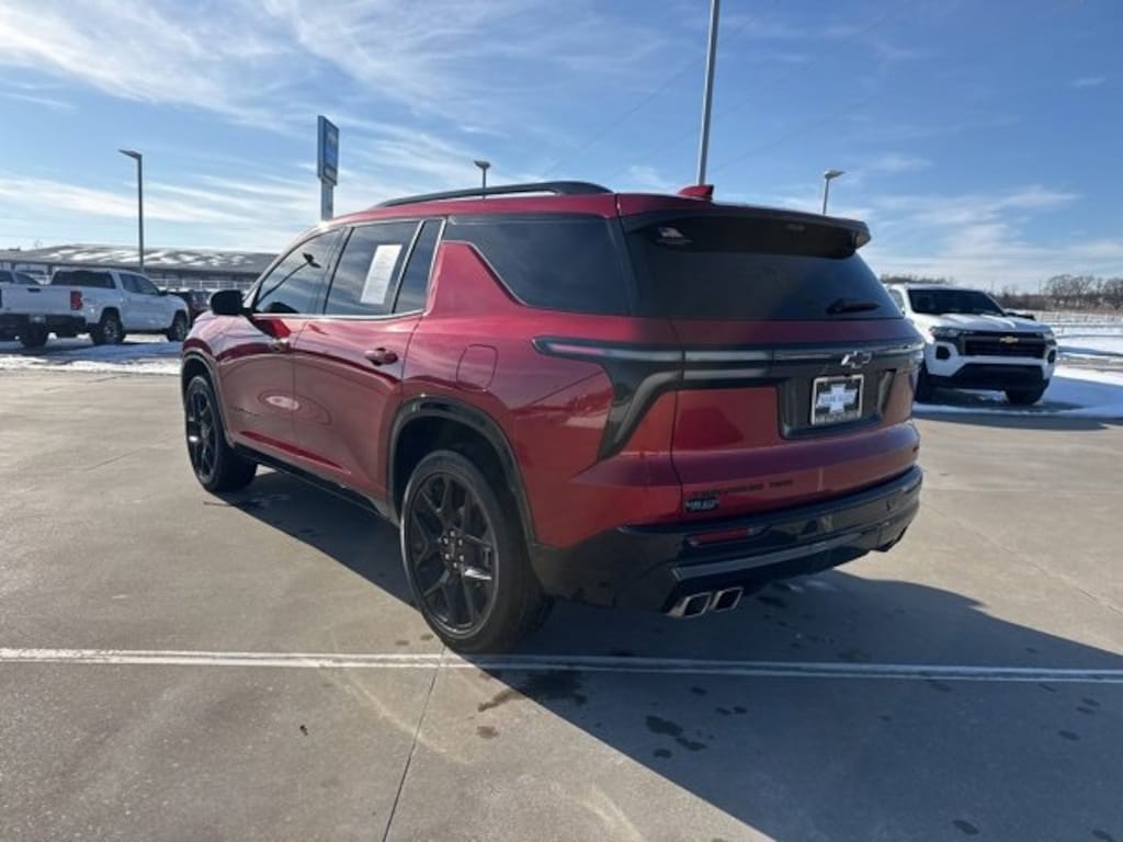 Used 2024 Chevrolet Traverse RS SUV
