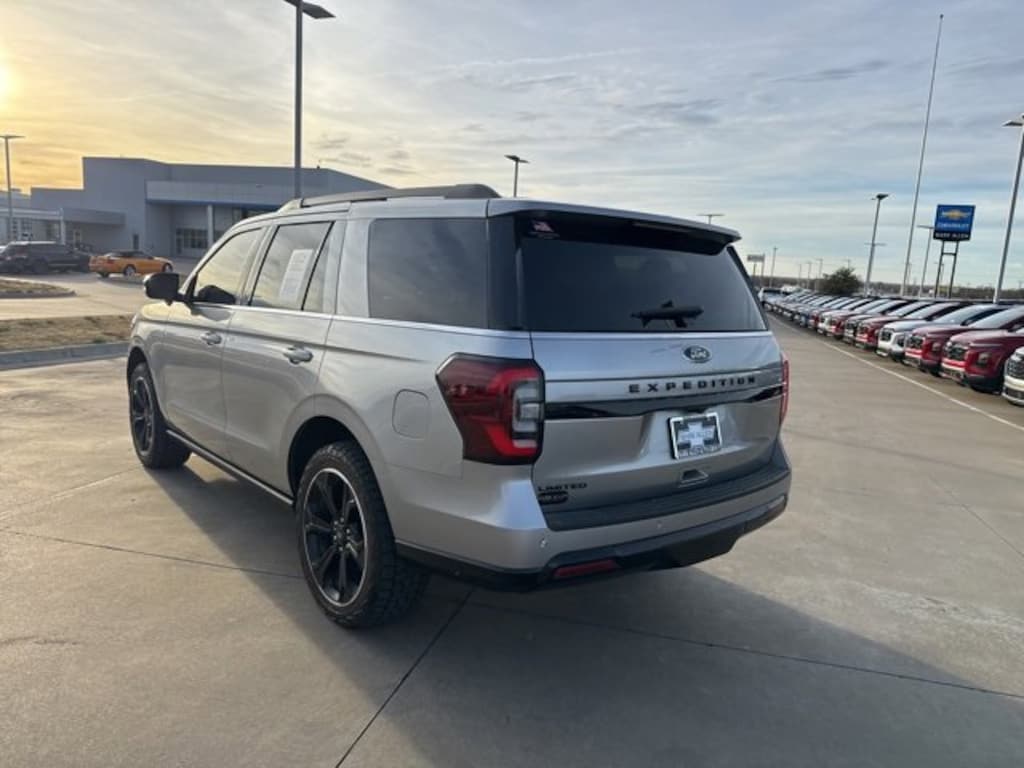 Used 2023 Ford Expedition Limited SUV