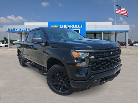 2026 Chevrolet Silverado 1500 Custom Truck