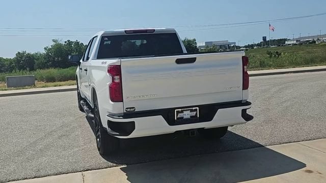 2026 Chevrolet Silverado 1500 Custom - Photo 7