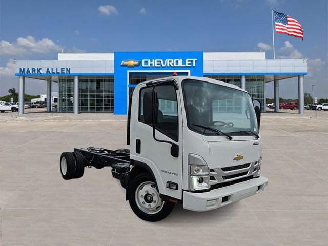 2024 Chevrolet Low Cab Forward 4500 Gas 176" WB Regular Cab's photo