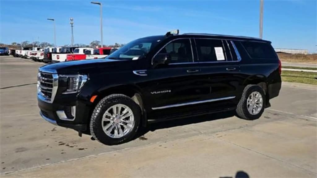 Used 2023 GMC Yukon XL SLT SUV
