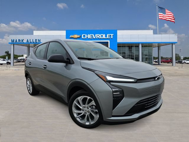 2027 Chevrolet Bolt EV LT Auto's photo