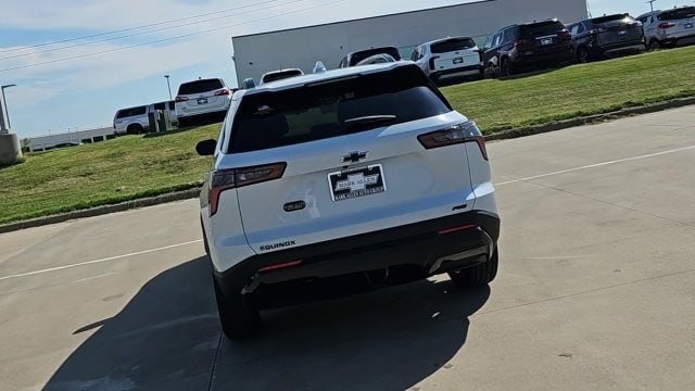 2027 Chevrolet Equinox RS - Photo 6