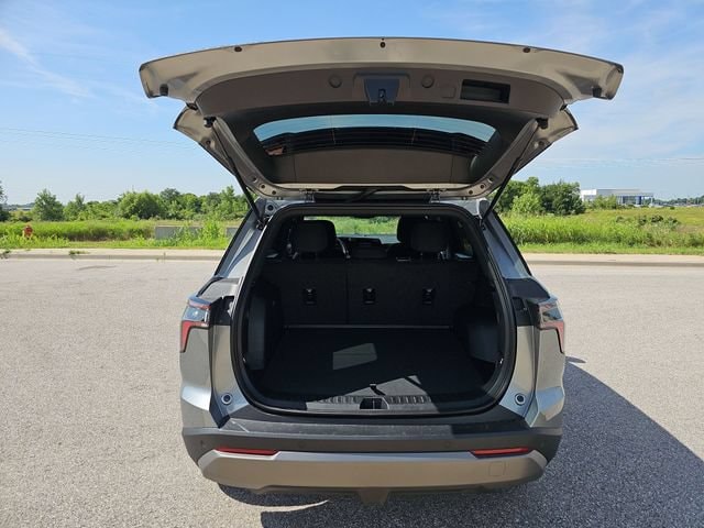2026 Chevrolet Equinox LT - Photo 27