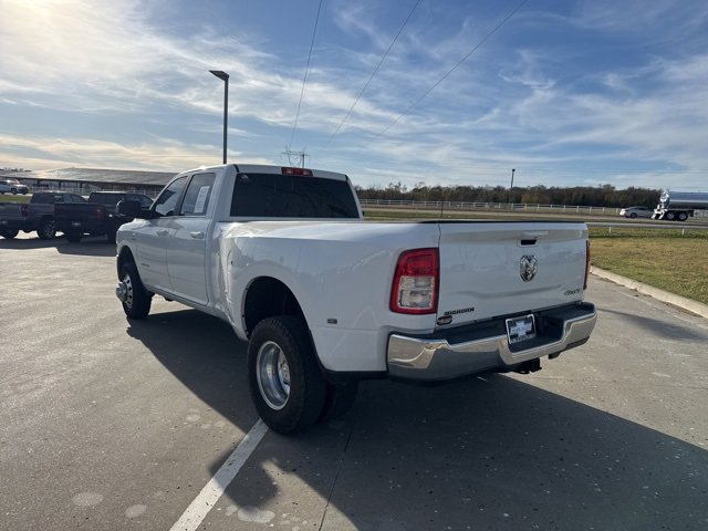 2022 Ram 3500 Big Horn Lone Star photo 3