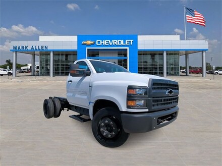 2023 Chevrolet Silverado 5500 HD LT Truck