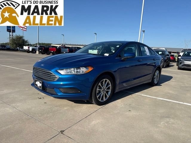 Used 2017 Ford Fusion SE with VIN 3FA6P0HD2HR379310 for sale in Glenpool, OK