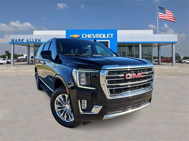 2023 GMC Yukon XL SLT's photo