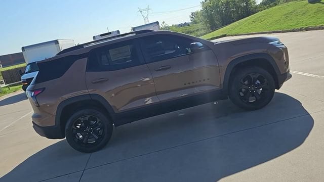 2027 Chevrolet Equinox LT - Photo 9