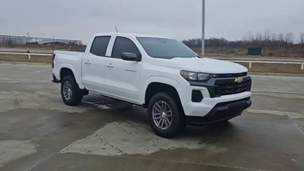 New 2025 Chevrolet Colorado WT/LT Truck