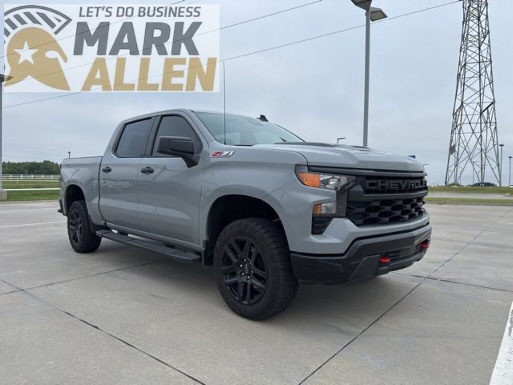 Used 2024 Chevrolet Silverado 1500 Custom Trail Boss Truck Crew Cab