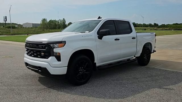 2026 Chevrolet Silverado 1500 Custom - Photo 4