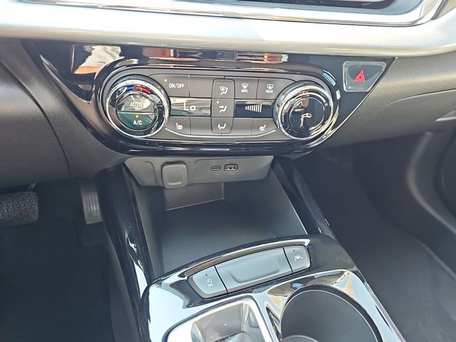 2026 Chevrolet Trax LT - Photo 17
