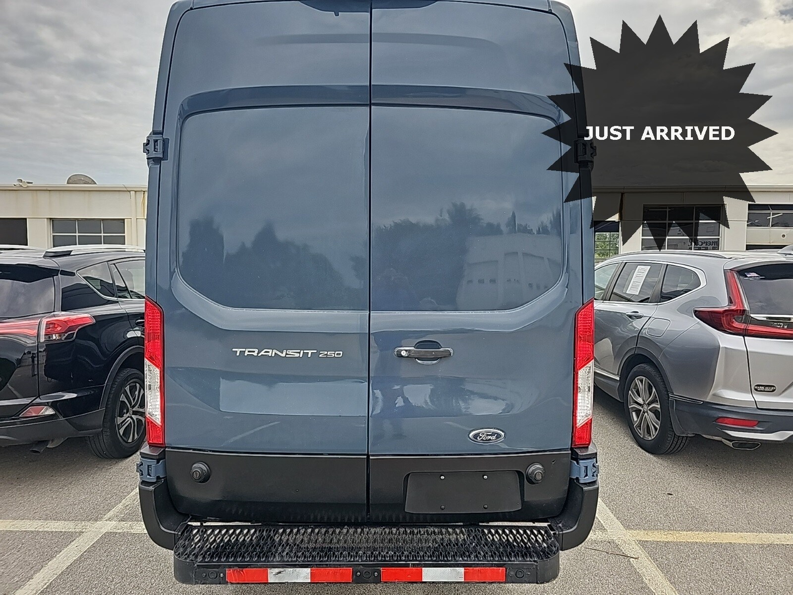 2019 Ford Transit photo 4